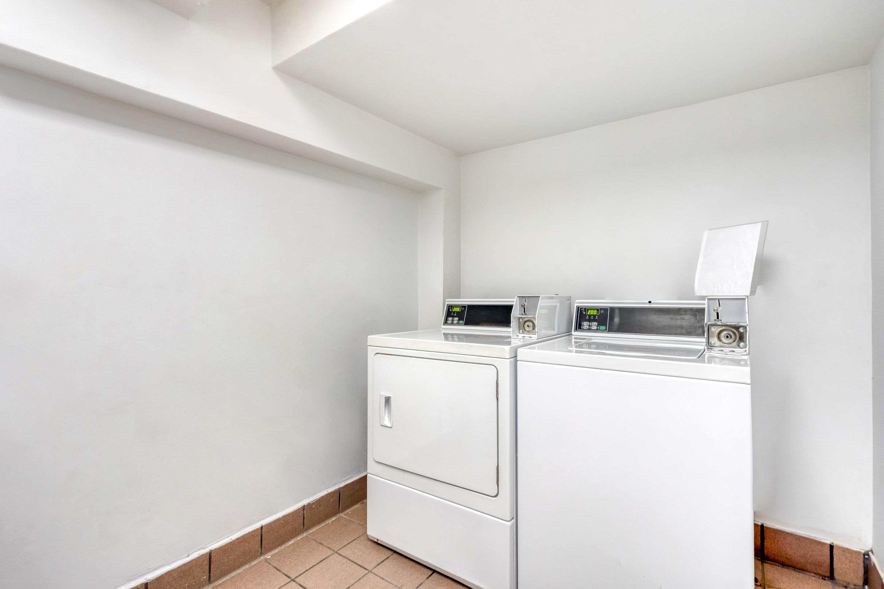 Country Inn & Suites By Radisson, Dallas-Love Field ภายนอก รูปภาพ