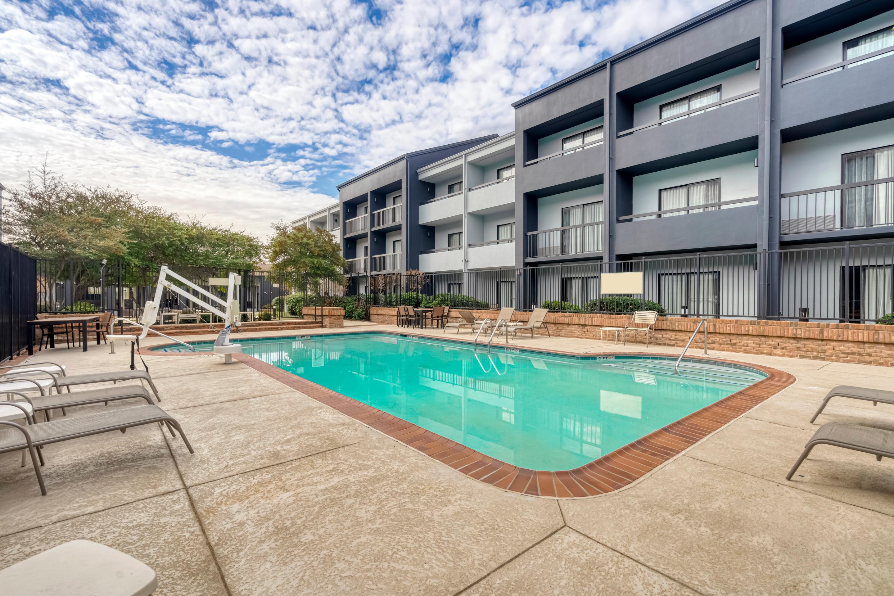 Country Inn & Suites By Radisson, Dallas-Love Field ภายนอก รูปภาพ
