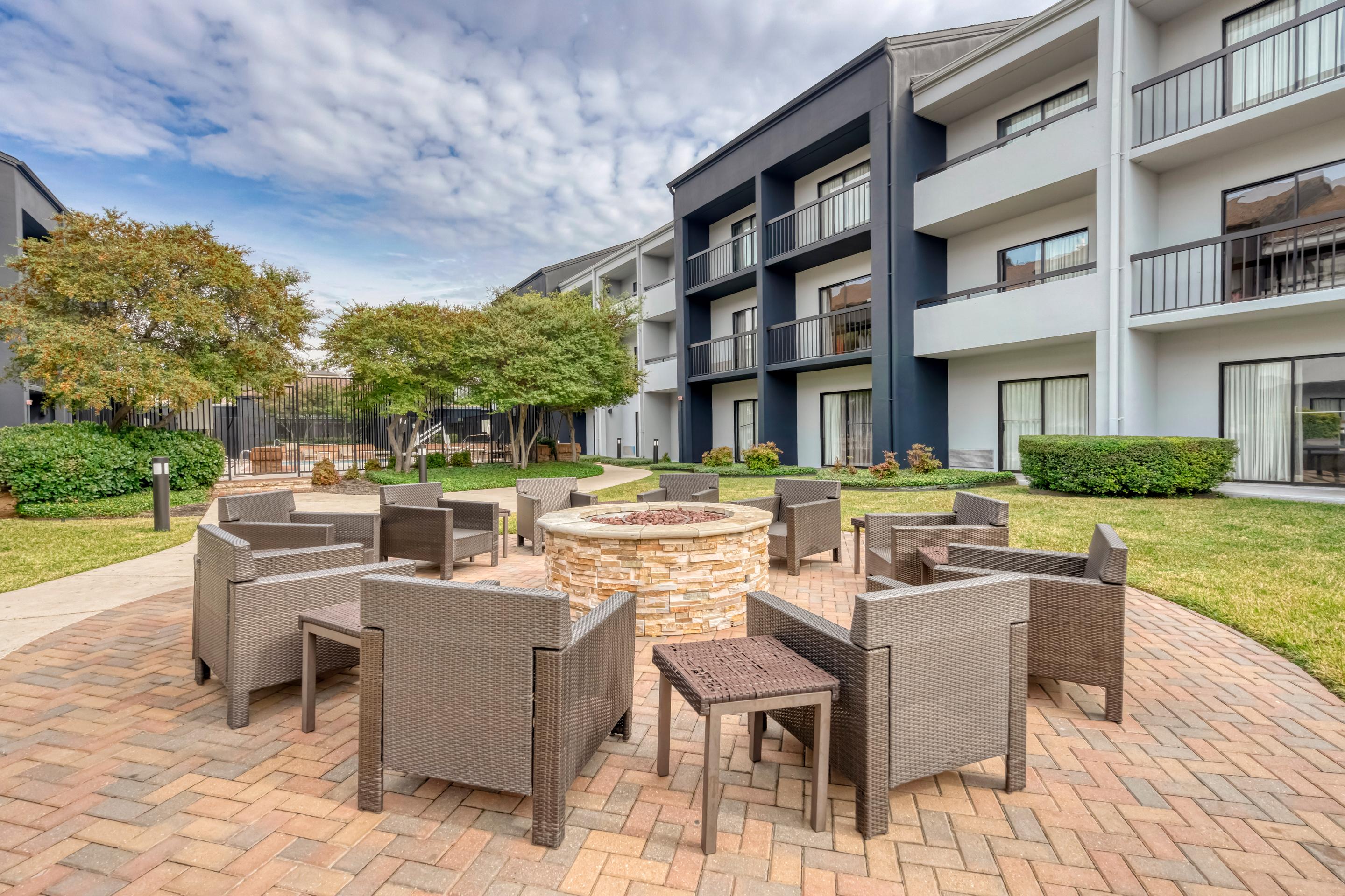 Country Inn & Suites By Radisson, Dallas-Love Field ภายนอก รูปภาพ