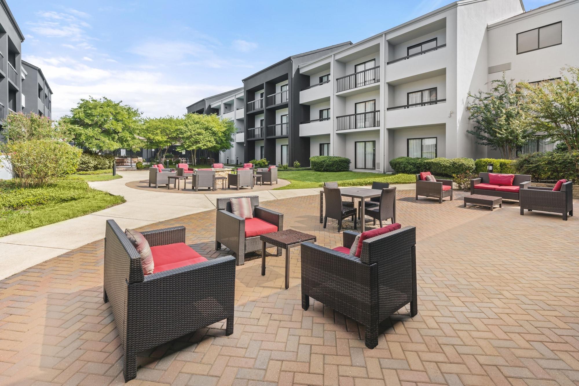 Country Inn & Suites By Radisson, Dallas-Love Field ภายนอก รูปภาพ